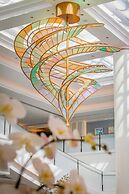 Xiamen International Seaside Hotel (hotel corridor leads to the stone 