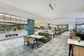 Xiamen International Seaside Hotel (hotel corridor leads to the stone 