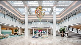 Xiamen International Seaside Hotel (hotel corridor leads to the stone 