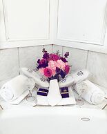 The Wilshire Grand Hotel