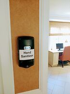 The Wilshire Grand Hotel