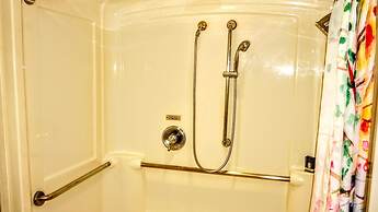 The Wilshire Grand Hotel