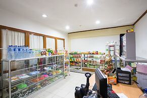 Plagoo Holiday Hotel