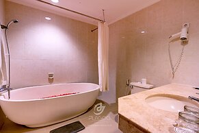 Plagoo Holiday Hotel