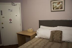 St Lawrence Residences And Suites