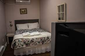 St Lawrence Residences And Suites