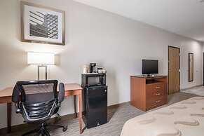 Quality Inn & Suites Lodi I-90