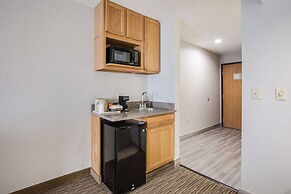 Quality Inn & Suites Lodi I-90