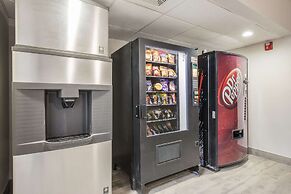 Quality Inn & Suites Lodi I-90