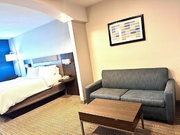 Holiday Inn Express Hinesville by IHG