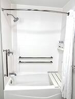 Holiday Inn Express Hinesville by IHG