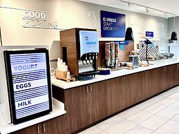 Holiday Inn Express Hinesville by IHG