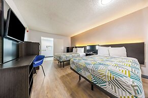 Motel 6 Fort Worth, TX - East