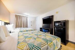 Motel 6 Fort Worth, TX - East