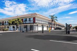 Econo Lodge Stockton near I-5 Fairgrounds