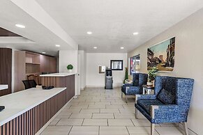 Econo Lodge Stockton near I-5 Fairgrounds