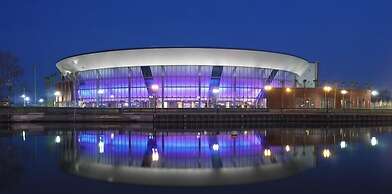 Econo Lodge Stockton near I-5 Fairgrounds