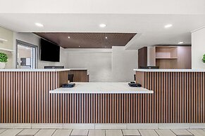 Econo Lodge Stockton near I-5 Fairgrounds