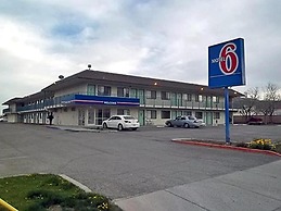 Motel 6 Ely, NV