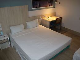 Mercure Salvador Rio Vermelho Hotel