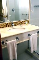 Mercure Salvador Rio Vermelho Hotel