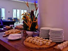 Mercure Salvador Rio Vermelho Hotel