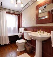 Simpson House Inn