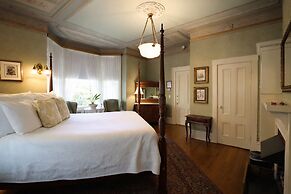 Simpson House Inn