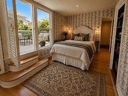 Simpson House Inn