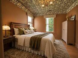 Simpson House Inn