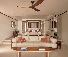 Carlisle Bay
