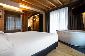 Hotel Master