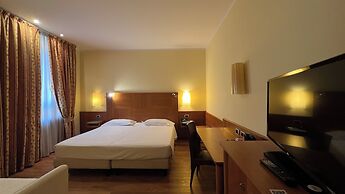 Hotel Master