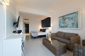 Catalonia Del Mar - Adults Only