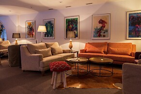 Hotel Europa Suites