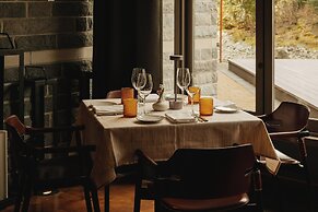 Four Seasons Resort Whistler