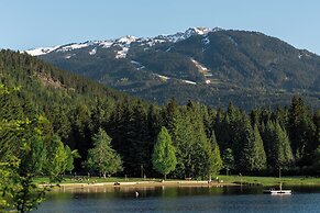 Four Seasons Resort Whistler