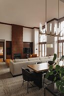 Four Seasons Resort Whistler