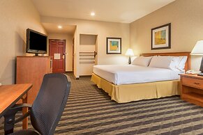 Holiday Inn Express Hotel & Suites Manteca by IHG