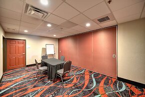 Holiday Inn Express Hotel & Suites Manteca by IHG