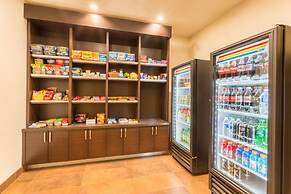 Holiday Inn Express Hotel & Suites Manteca by IHG