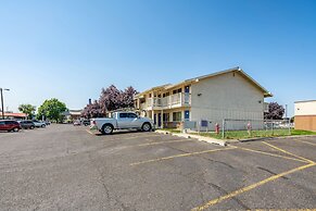 Motel 6 Clarkston, WA