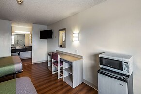 Motel 6 Clarkston, WA
