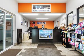 Motel 6 Clarkston, WA