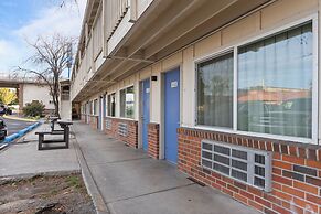 Motel 6 Clarkston, WA