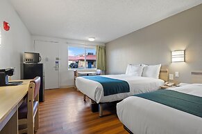 Motel 6 Clarkston, WA