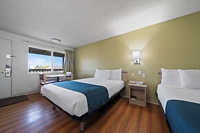 Motel 6 Clarkston, WA