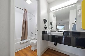 Motel 6 Clarkston, WA