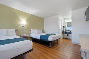 Motel 6 Clarkston, WA