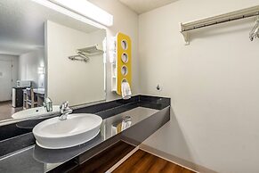 Motel 6 Clarkston, WA